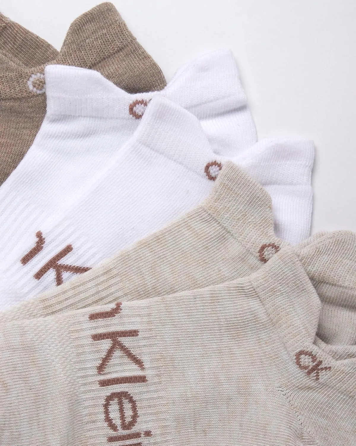 Calvin Klein Women's Low Cut Socks 6 Pack Performance Cushion Comfort No Show Socks - Breathable Athletic Socks for Women4-10