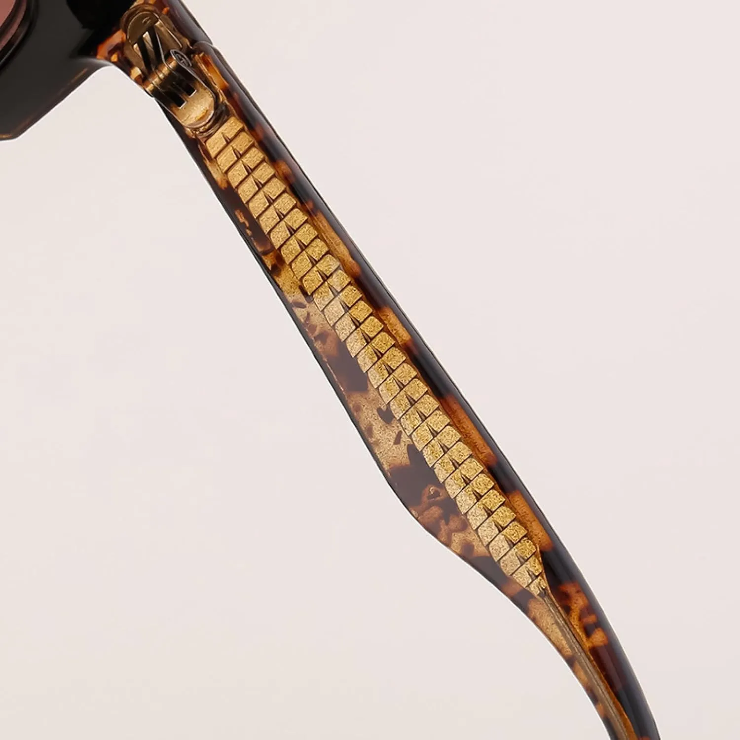 Classic Cat Eye Round Sunglasses Men Luxury Stylish Driving Eyewear Vintage Outdoor for Ladies Uv400