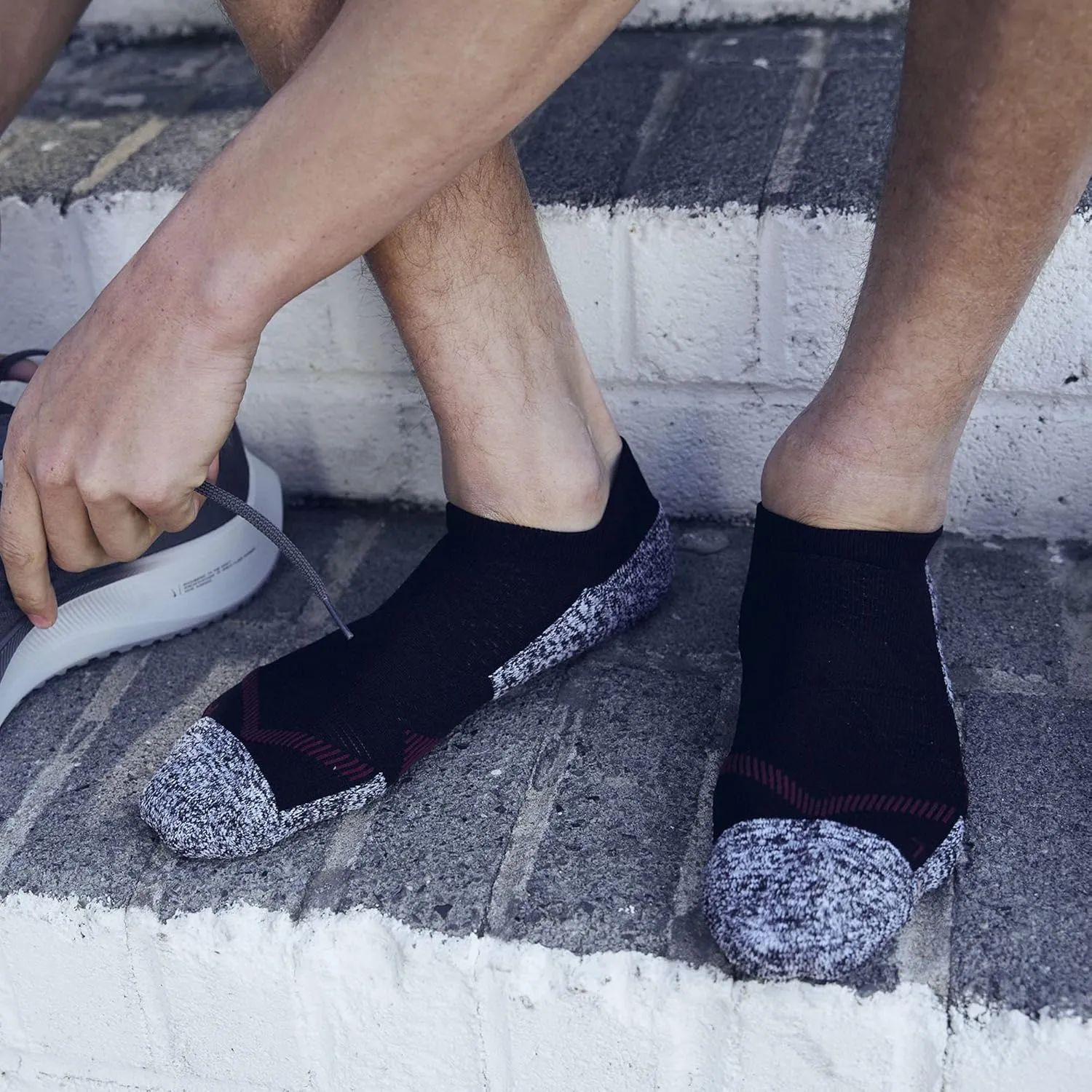 Gildan Men's Strategic Cushion No Show Socks with Tab Back