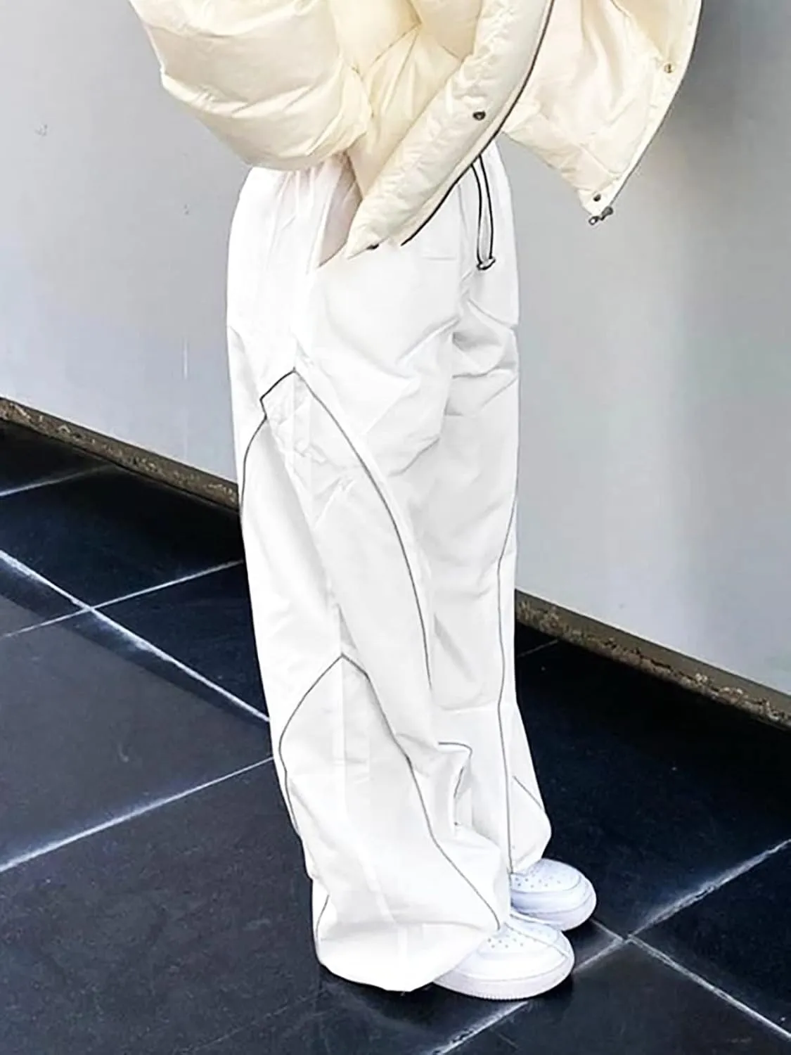 Parachute Pants for Women Elastic Waistline Drawstring Cargo Pants with Pockets Casual Hiking Pants