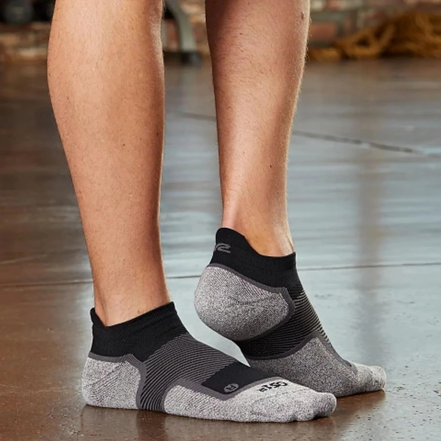Road Runner Sports R-Gear OS1st Ultimate No Show Socks, Men and Women, 3 Pairs