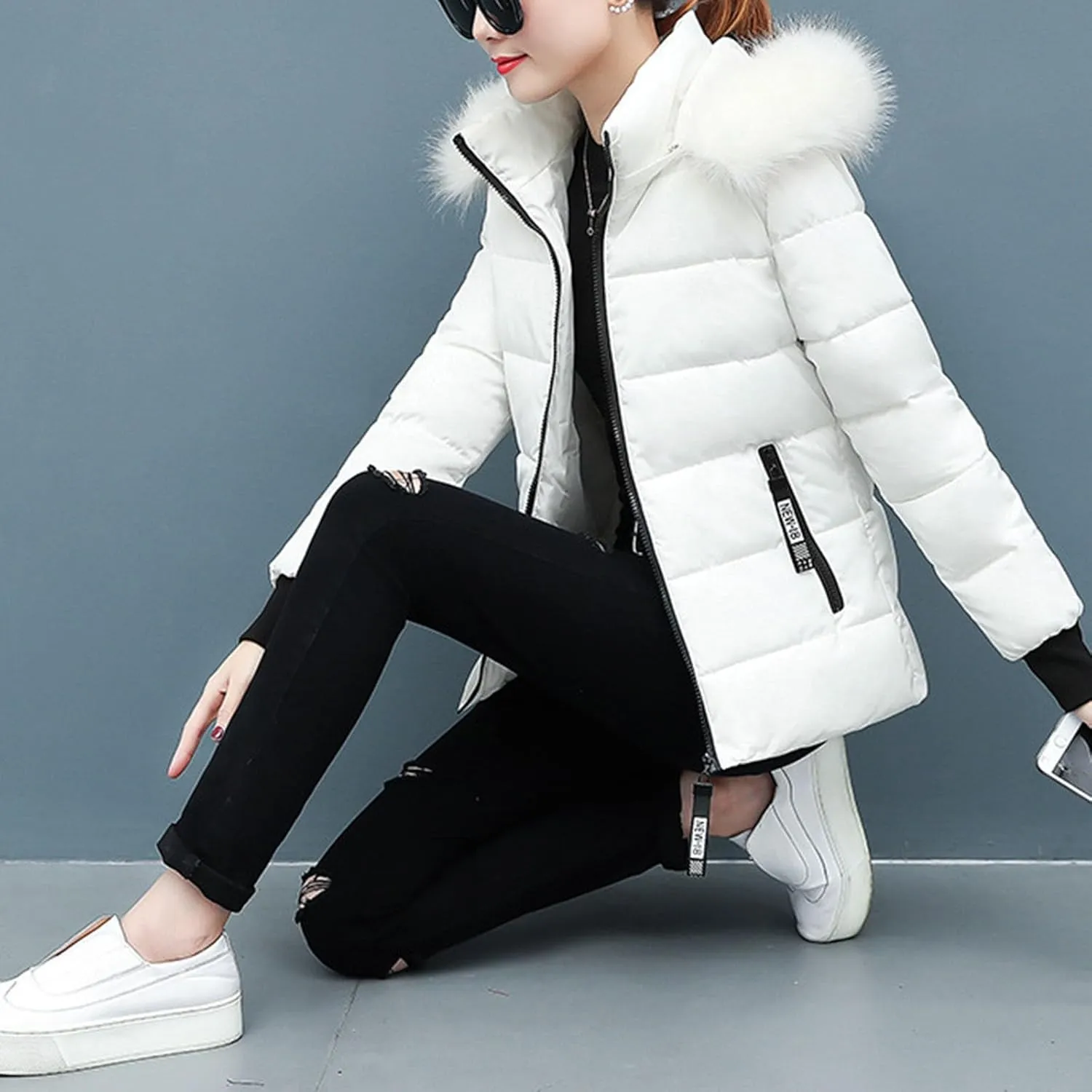 Women's Quilted Puffer Jacket Removable Faux Fur Hooded Long Puffer Coat Lightweight Full-Zip Puffer Jacket